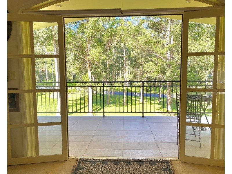 27 Figtree Drive, Diamond Beach NSW 2430