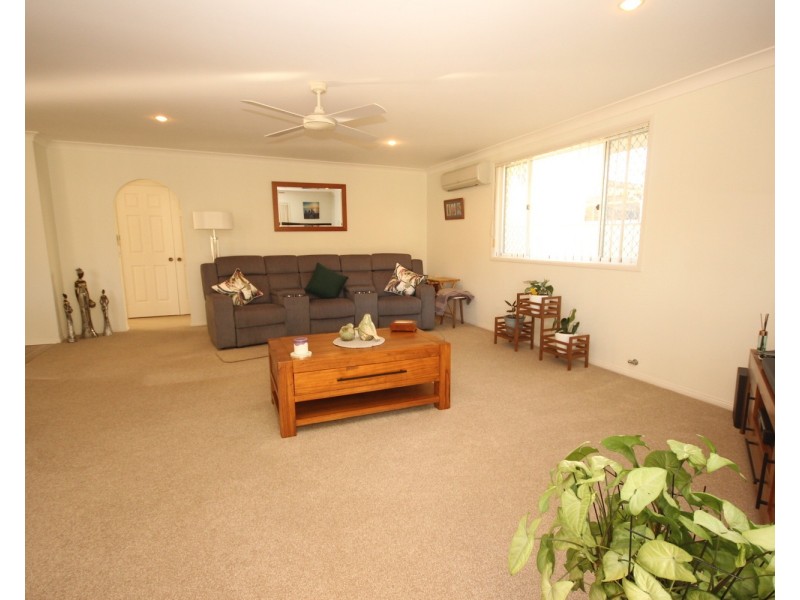 2/10 Argo Place, Forster NSW 2428