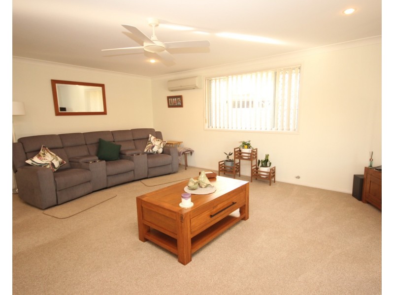 2/10 Argo Place, Forster NSW 2428