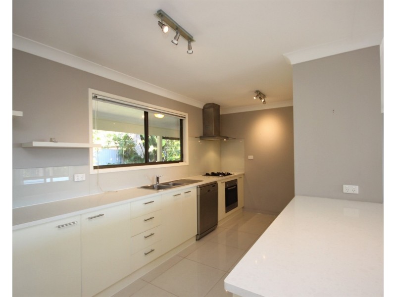 21 Emerald Place, Green Point NSW 2428