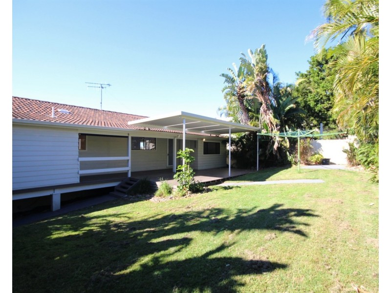 21 Emerald Place, Green Point NSW 2428