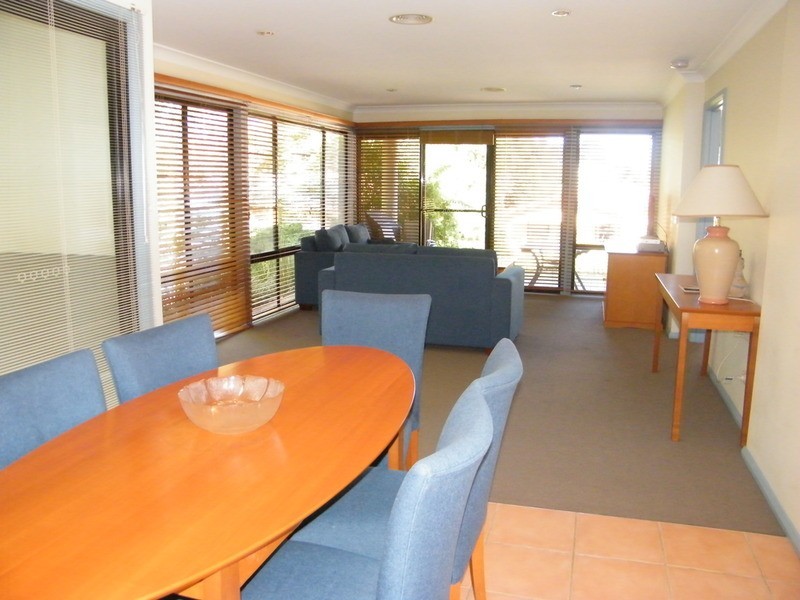 21 Hilltop Grove, Tallwoods Village NSW 2430