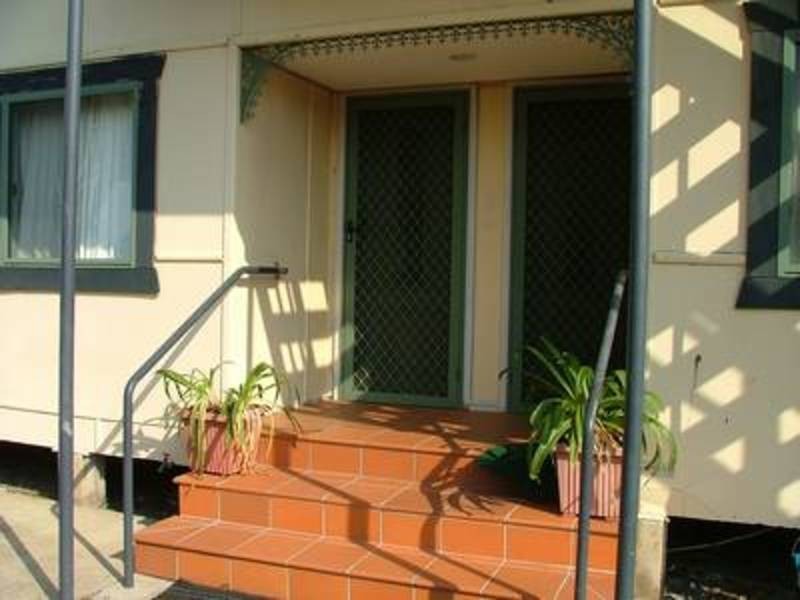 2/27 Macintosh Street Street, Forster NSW 2428