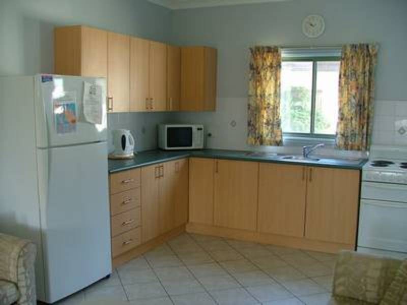 2/27 Macintosh Street Street, Forster NSW 2428