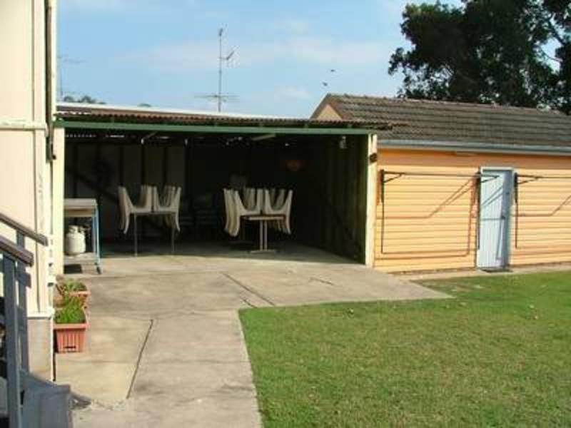 2/27 Macintosh Street Street, Forster NSW 2428