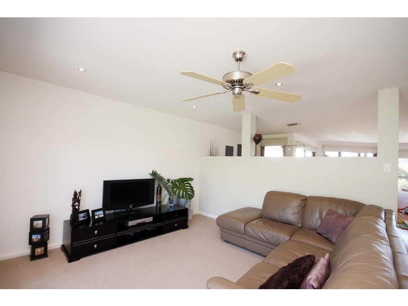 10 Anglers Avenue, Forster NSW 2428