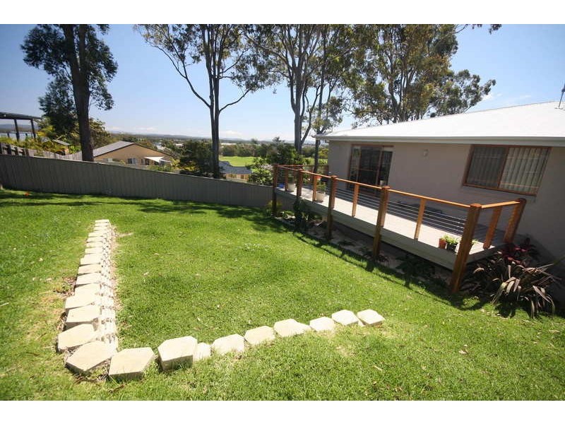 10 Anglers Avenue, Forster NSW 2428