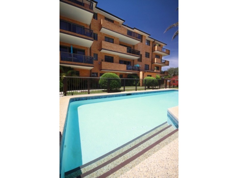 11/25 Lake Street, Forster NSW 2428