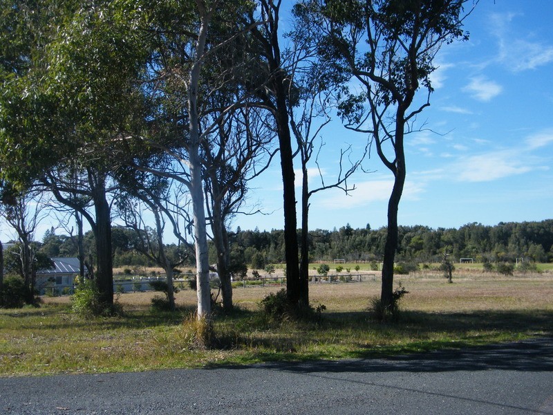 6 Edgewater Drive, Diamond Beach NSW 2430