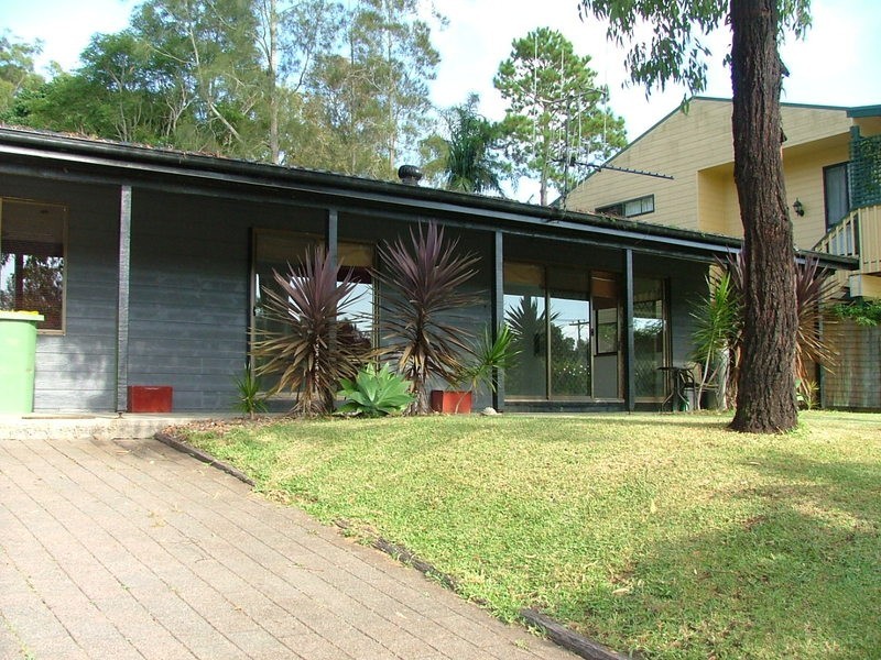 45 Seabreeze Parade, Forster NSW 2428