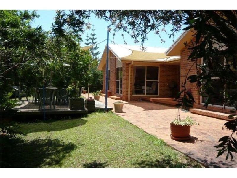 3 Figtree Drive, Diamond Beach NSW 2430
