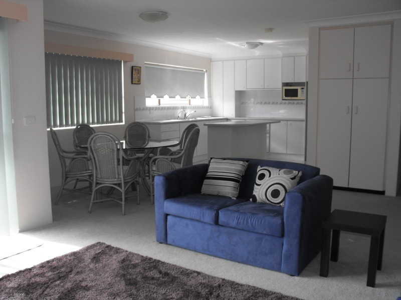 2/40 Little Street, Forster NSW 2428