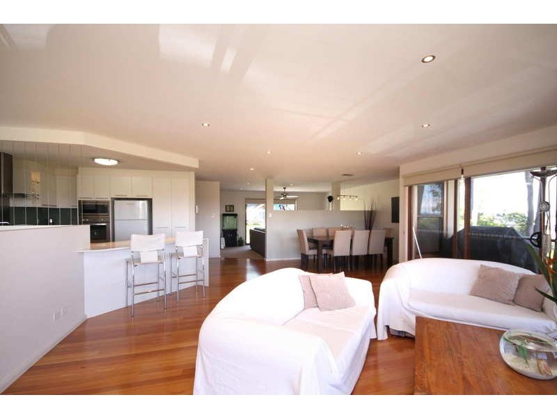 10 Anglers Avenue, Forster NSW 2428