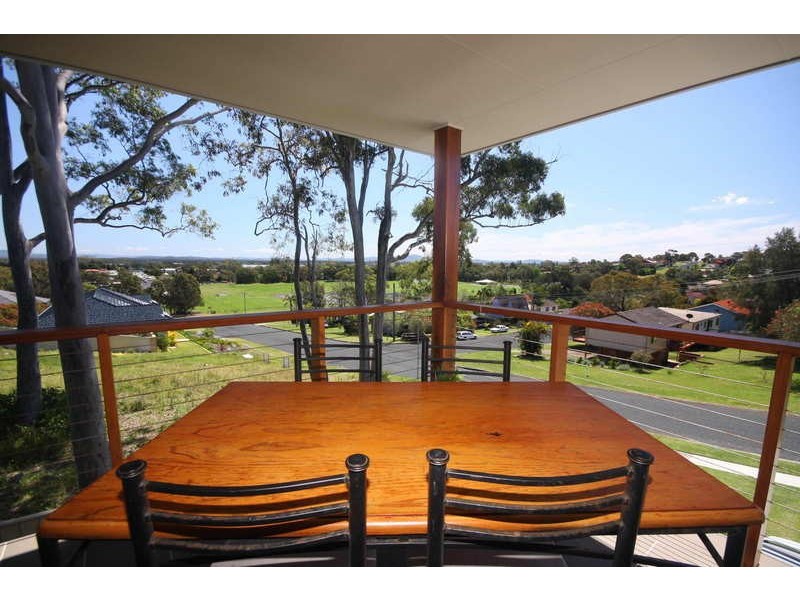 10 Anglers Avenue, Forster NSW 2428