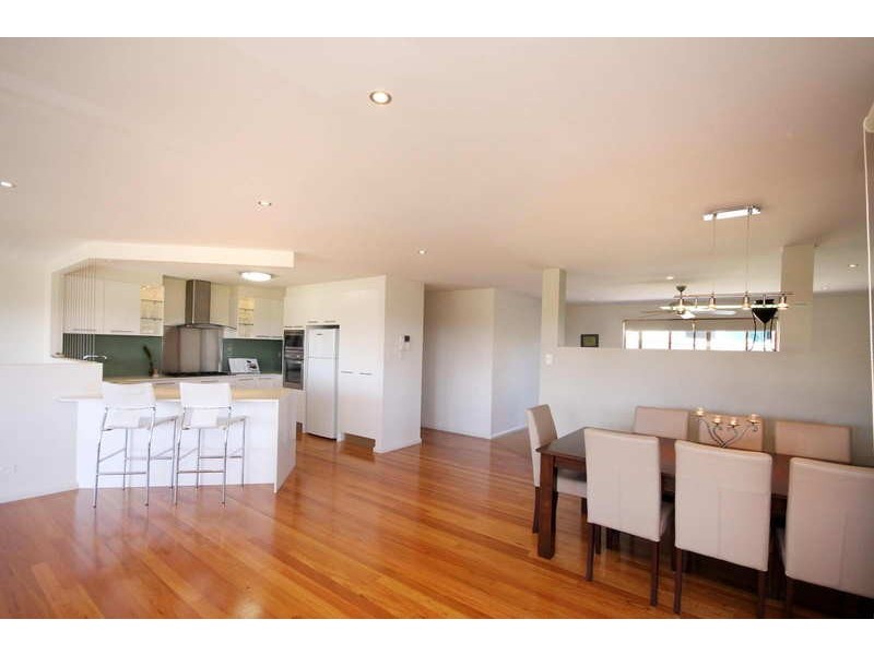 10 Anglers Avenue, Forster NSW 2428