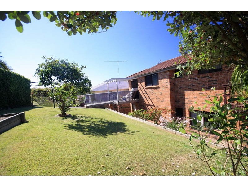 15 Palm Road, Forster NSW 2428