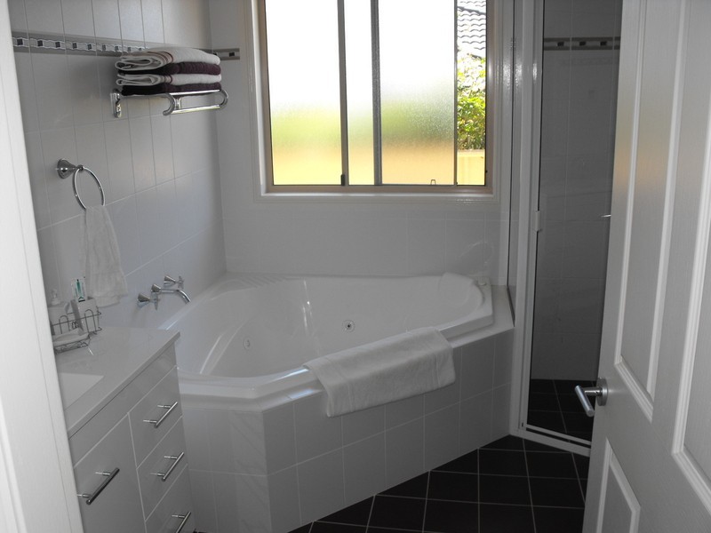 3 Leonardo Avenue, Forster NSW 2428