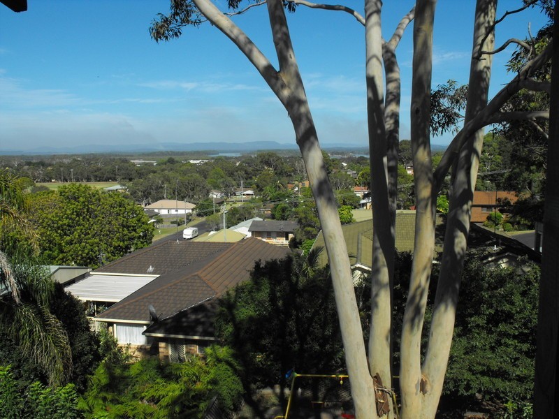 13 Sunset Avenue, Forster NSW 2428