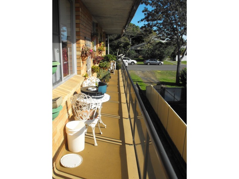 49 Wharf Street, Tuncurry NSW 2428