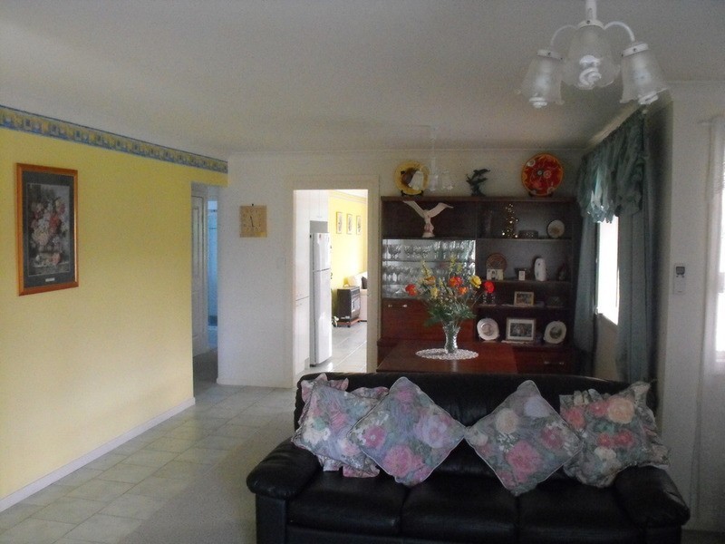 33 Grandis Drive, Tuncurry NSW 2428