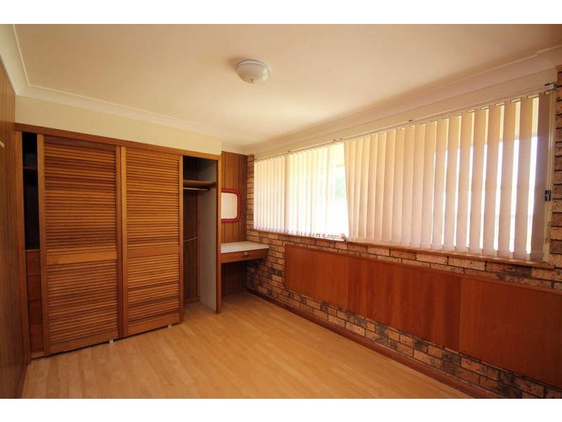 4/33 Main Street, Hallidays Point NSW 2430