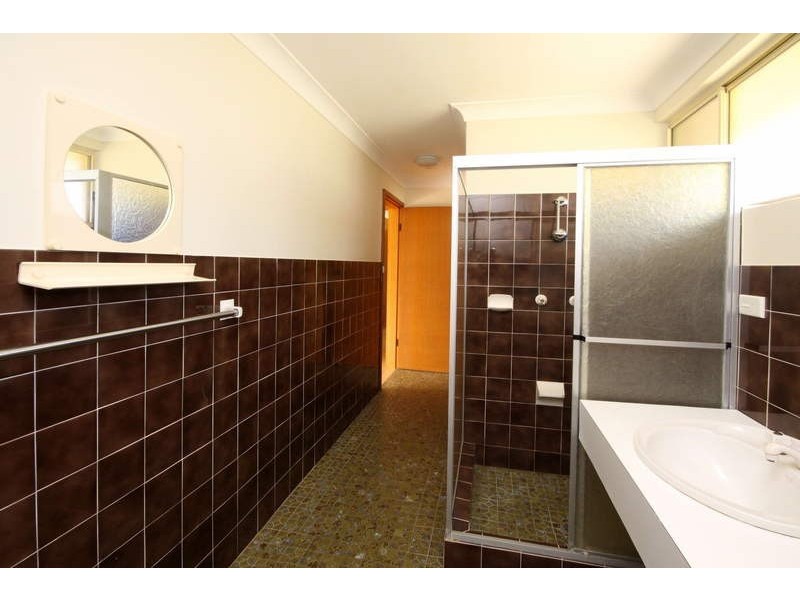 4/33 Main Street, Hallidays Point NSW 2430