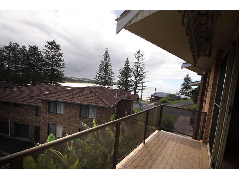 4/33 Main Street, Hallidays Point NSW 2430