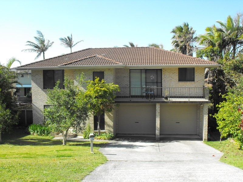 16 Underwood Road, Forster NSW 2428