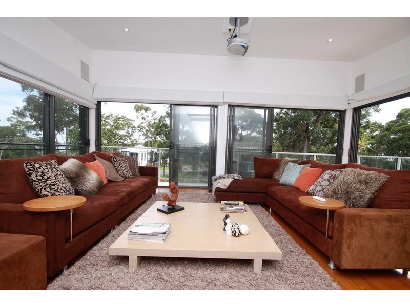 15a Palmtops Avenue, Pacific Palms NSW 2428