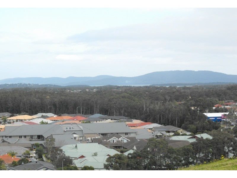 6 Carinda Place, Forster NSW 2428