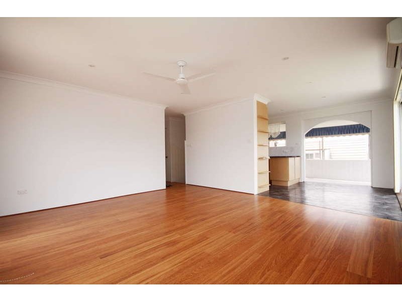 24 Lakeview Crescent, Forster NSW 2428