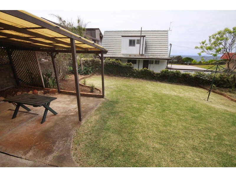 24 Lakeview Crescent, Forster NSW 2428