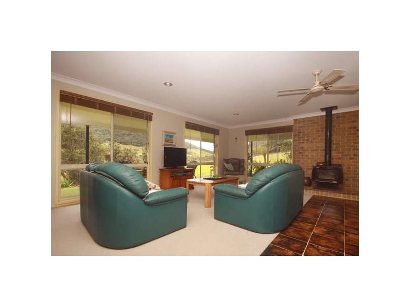 66 Carmona Drive, Forster NSW 2428