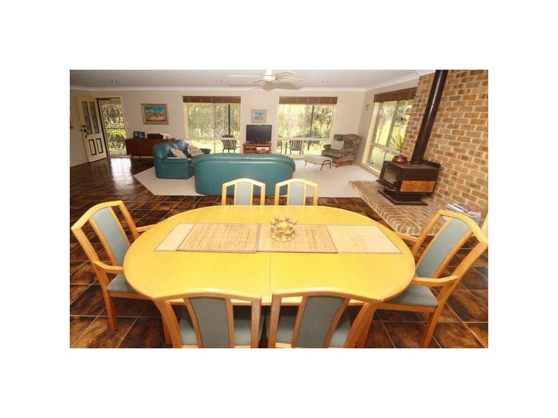 66 Carmona Drive, Forster NSW 2428