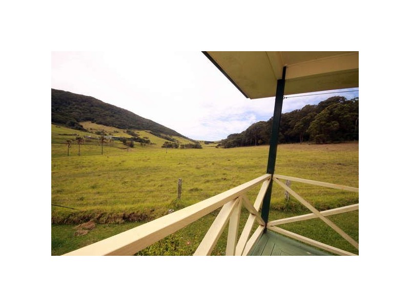 66 Carmona Drive, Forster NSW 2428