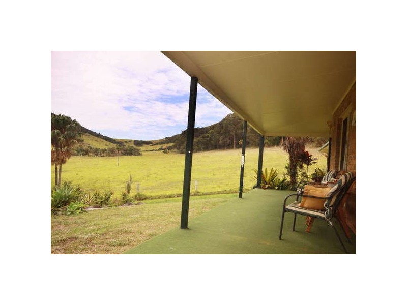66 Carmona Drive, Forster NSW 2428