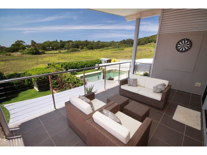 17 Leonardo Avenue, Forster NSW 2428