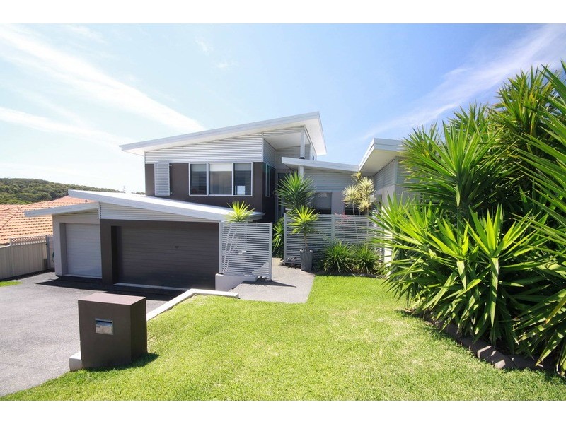 17 Leonardo Avenue, Forster NSW 2428