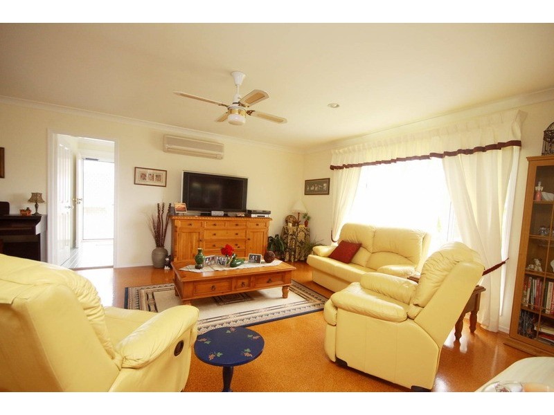 51 Karloo Street, Forster NSW 2428