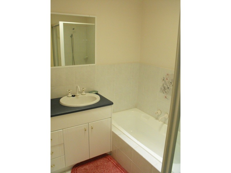 3/6 Cross Street, Forster NSW 2428