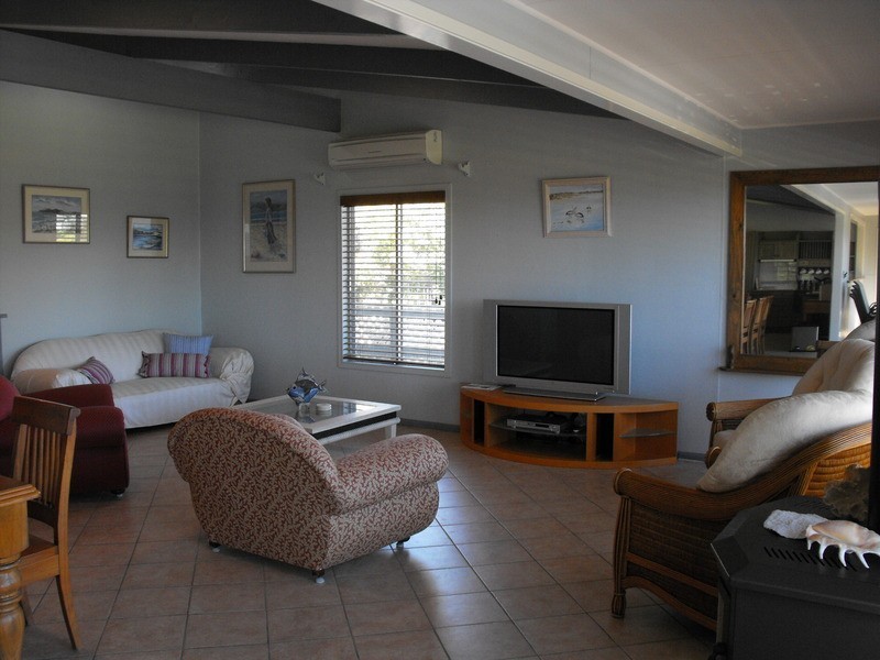 2 Cliff Road, Forster NSW 2428