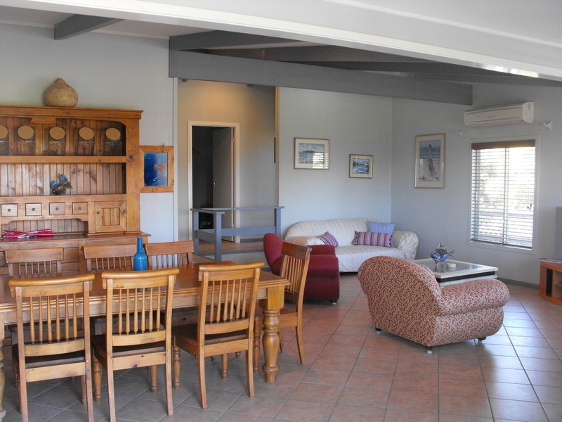 2 Cliff Road, Forster NSW 2428