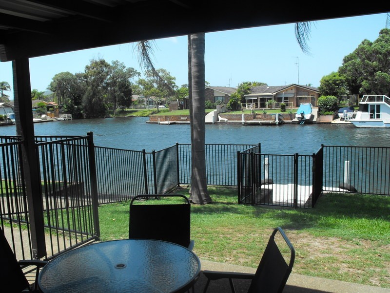 37 Elouera Crescent, Forster NSW 2428