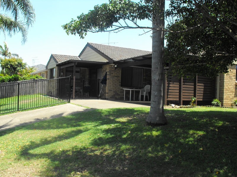 37 Elouera Crescent, Forster NSW 2428