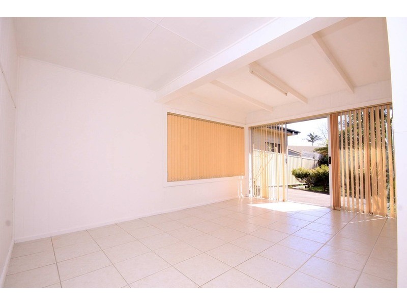 6 Skye Crescent, Forster NSW 2428