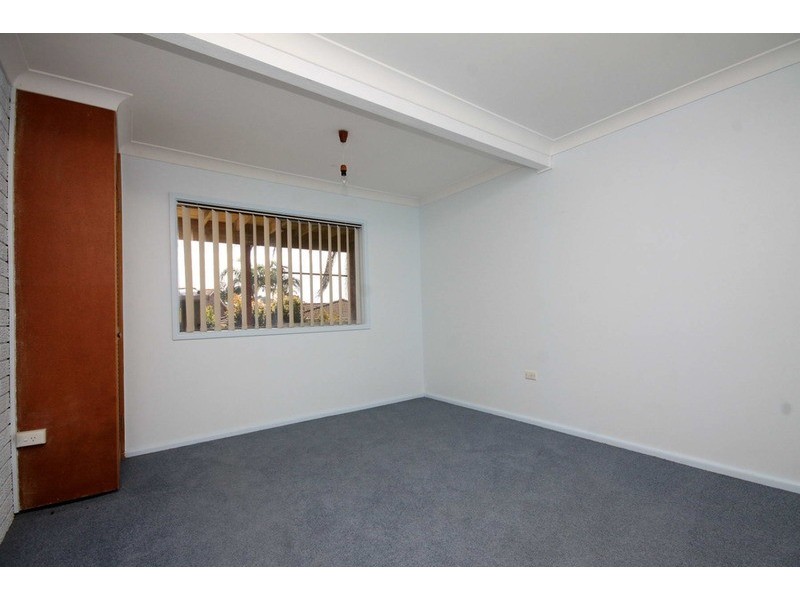 6 Skye Crescent, Forster NSW 2428