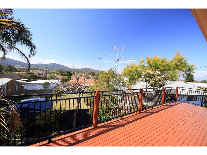 6 Skye Crescent, Forster NSW 2428