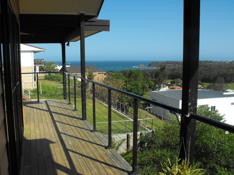 63 Redhead Road, Hallidays Point NSW 2430