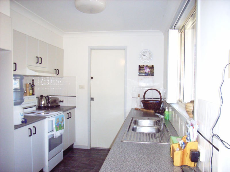 2 Ell Close, Forster NSW 2428