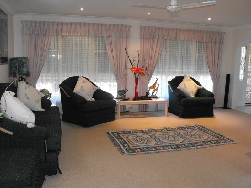 16 Divide Street, Forster NSW 2428